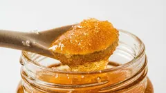 Ist Honig kristallisiert, ist er dann schlecht? Imker haben schon vor langer Zeit erklärt, was das bedeutet.
