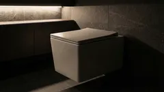Quadratische Toilette: teuer, trendy, aber unbequem – 7 Fakten, die Sie vor dem Kauf wissen sollten